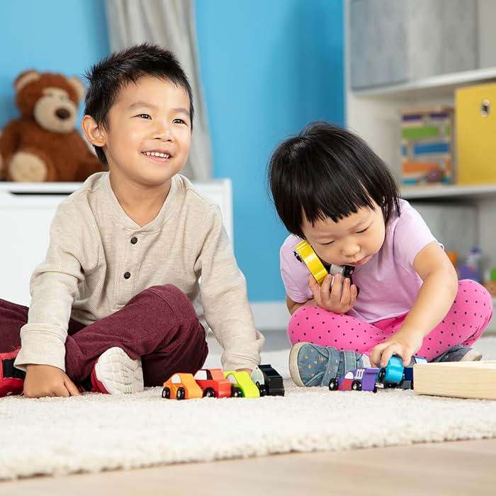 Melissa & Doug Wooden Cars Vehicle Set in Wooden Tray - Image 8