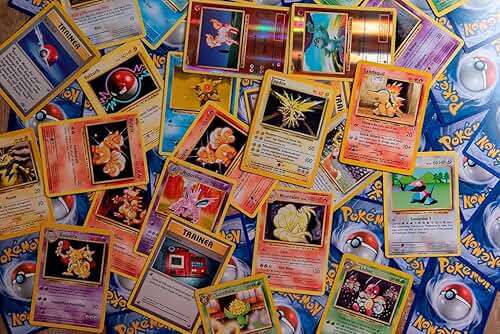 50 Pokemon Cards Plus a Rare Legendary Pokemon Card | Bundle with LCC Deck Box - Image 2