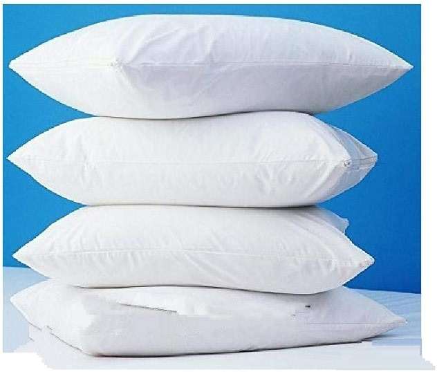4 Pack Deluxe Zippered Vinyl Pillow Covers - Waterproof Protectors for Longer Lasting Pillows. Standard Size 20"x29". Ideal for Home, Hotel and Hospital use. - Image 1