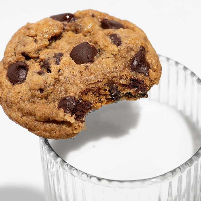 Miss Jones Baking Organic Cookie Mix, Non-GMO, Vegan-Friendly, Packed with Morsels: Sea Salt Chocolate Chip (Pack of 6) - Image 3