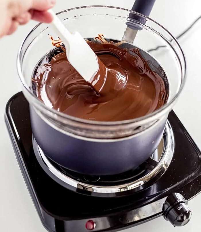 Merckens Coating Melting Wafers Milk Chocolate Cocoa Lite, 2 Pound - Image 3