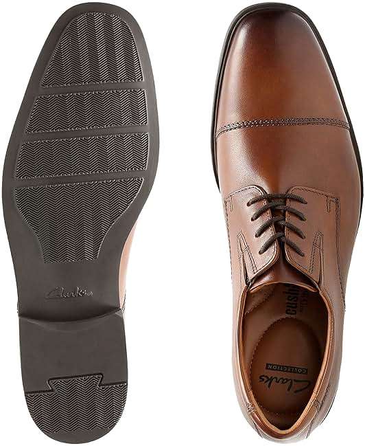 Clarks Men's Tilden Cap Oxford Shoe - Image 4