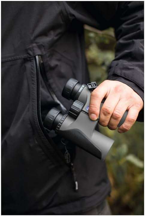 ZEISS Terra ED Binoculars 10x42 Waterproof, and Fast Focusing with Coated Glass for Optimal Clarity in All Weather Conditions for Bird Watching, Hunting, Sightseeing, Grey - Image 5