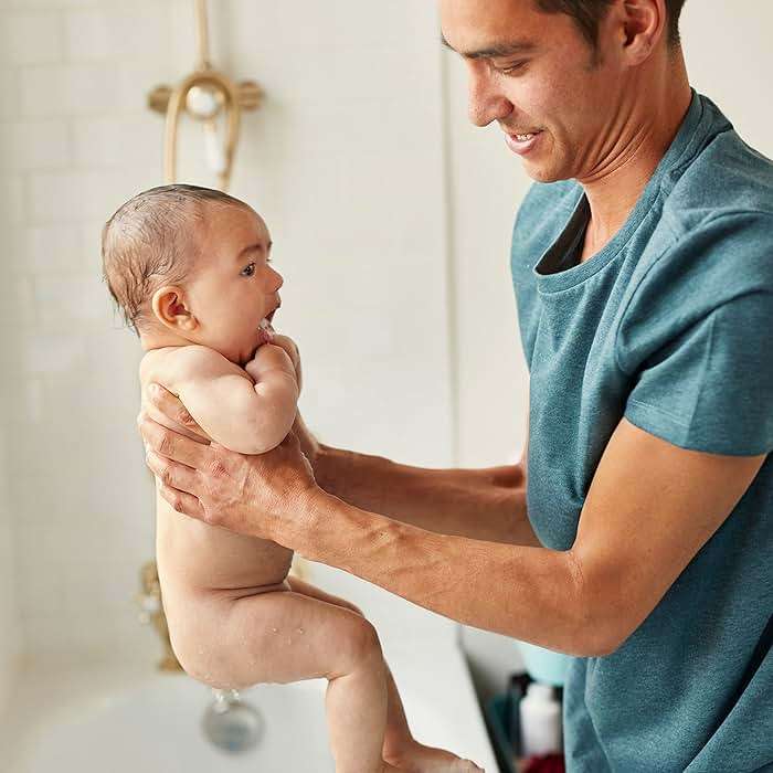 Baby Dove Sensitive Skin Care Baby Wash For Baby Bath Time Rich Moisture Tear-Free and Hypoallergenic, 20 oz (Packaging May Vary) - Image 11