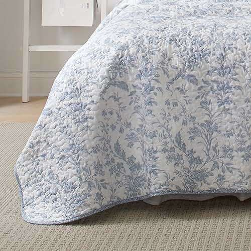 Laura Ashley - Queen Quilt Set, Soft Cotton Bedding with Reversible Design, Medium Weight for Year Round Use, 3 Piece Bed Set with Matching Pillowcases (Amberley Blue) - Image 4