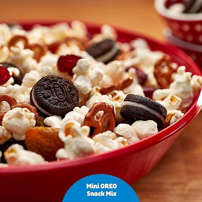 Oreo Mini Mix Sandwich Cookies Variety Pack, 20 Snack Packs - Image 11