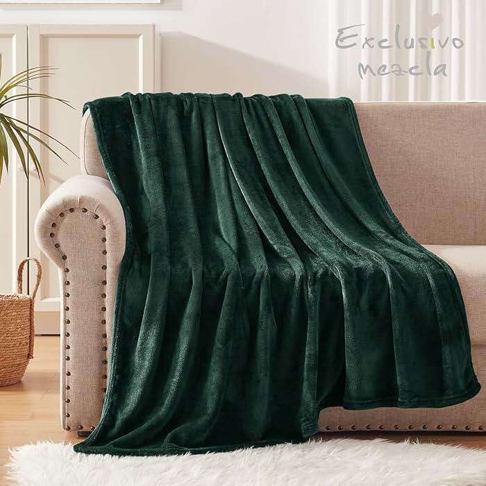 Exclusivo Mezcla Fleece Throw XL Blanket for Couch, Sofa, Super Soft and Warm Forest Green Blankets, All Season, Cozy, Plush, Lightweight, 50x70 Inches - Image 6