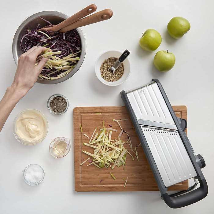 OXO Good Grips Chef's Mandoline Slicer 2.0 - Image 9