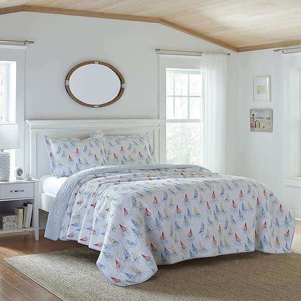 Laura Ashley - King Quilt Set, Cotton Reversible Bedding with Matching Shams, Home Decor Ideal for All Seasons (Ahoy Blue, King) - Image 2