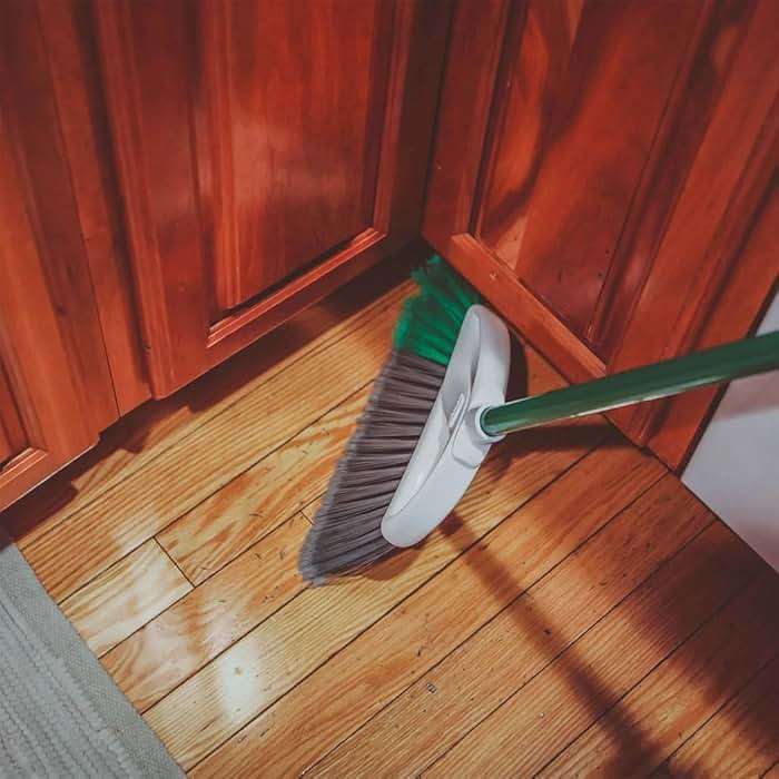 Libman Commercial 205 Large Precision Angle Broom, Steel Handle, 13" Wide, Green and White (Pack of 6) - Image 3