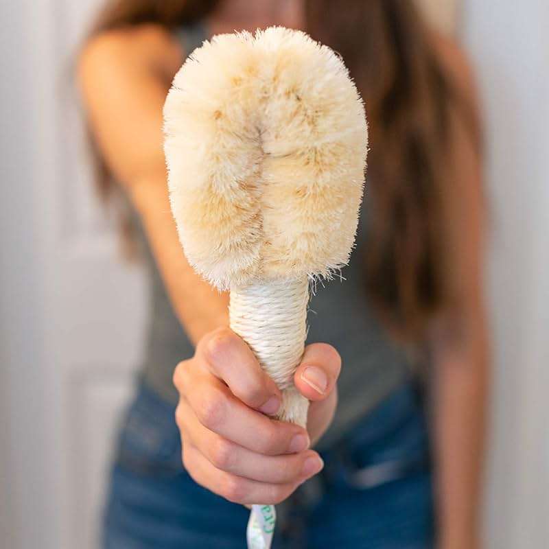 GranNaturals Bath & Shower Dry Skin and Body Sisal Brush | Naturals Fibers to Improve Blood Circulation, Exfoliate Skin, and Reduce Cellulite - Image 5