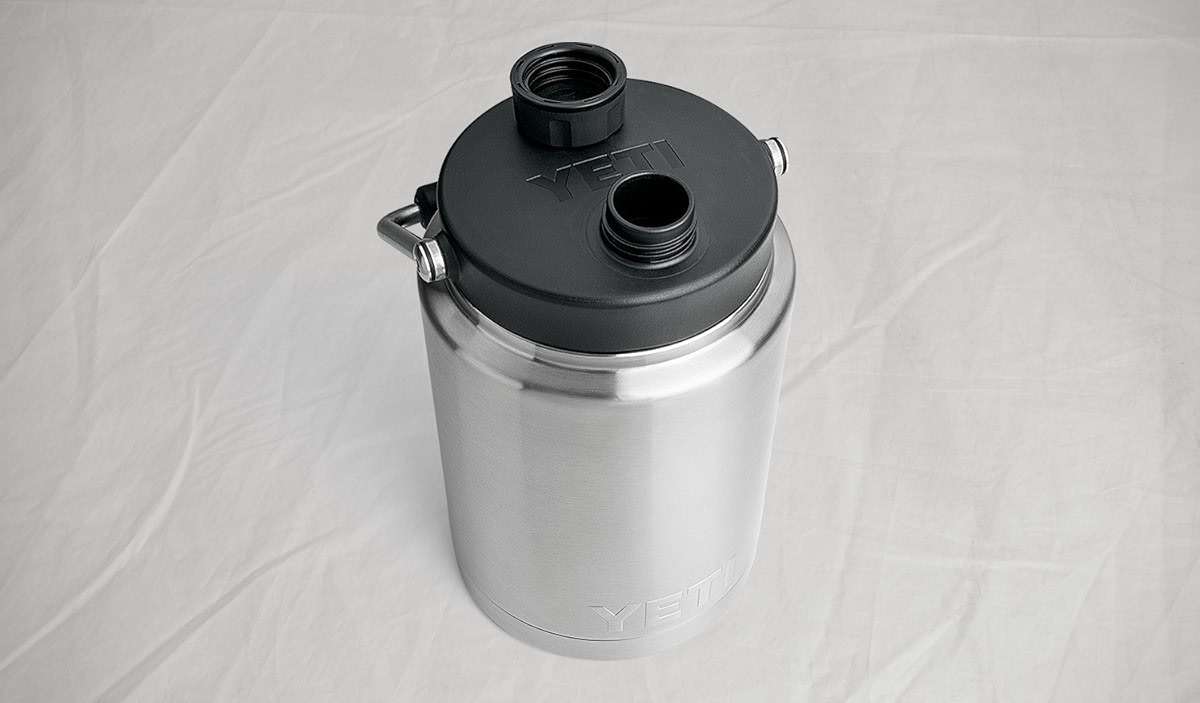 YETI Rambler Vacuum Insulated Stainless Steel Half Gallon Jug with MagCap, Stainless Steel - Image 5