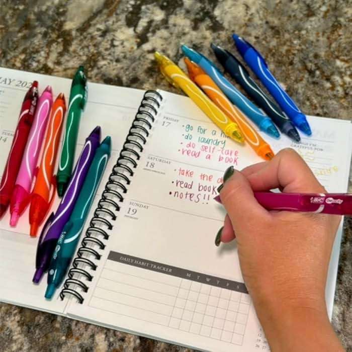 BIC Gelocity Quick Dry Assorted Colors Gel Pens, Medium Point (0.7 mm), School Supplies for Color-Coding Notes, with Full Grip, 12-Count Pack in Assorted Colors - Image 11