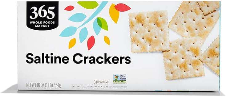 365 by Whole Foods Market, Salted Saltine Crackers, 16 Ounce - Image 1