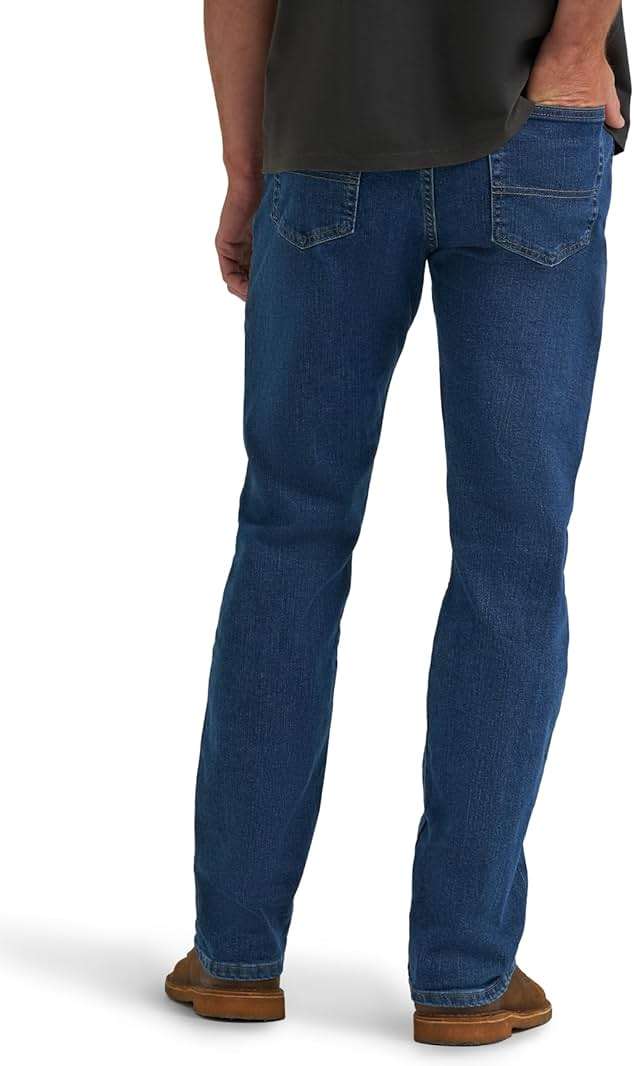 Wrangler Authentics Men's Regular Fit Comfort Flex Waist Jean - Image 3