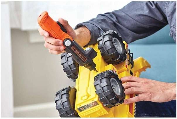 BLACK+DECKER Cordless Screwdriver with LED Light 4V MAX, Electric Screwdriver with 2 Pcs Bit Set (BDCSFL20C) - Image 19