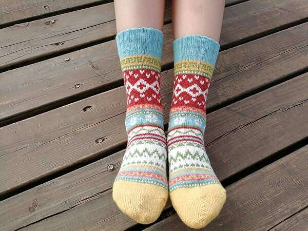 YZKKE 5Pack Womens Vintage Winter Soft Warm Thick Cold Knit Wool Crew Socks, Multicolor, free size - Image 6