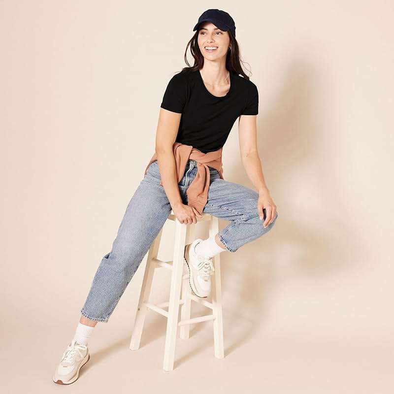 Amazon Essentials Women's Regular-Fit Short-Sleeve T-Shirt (Crewneck and V-Neck Options), Multipacks - Image 6