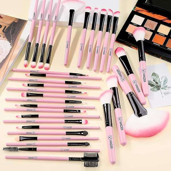 Makeup Brushes, VANDER 32pcs Makeup Brush Set Professional Soft Synthetic Foundation powder concealer blending Make up Brushes, eye shadow blush face brush set, Pink - Image 4