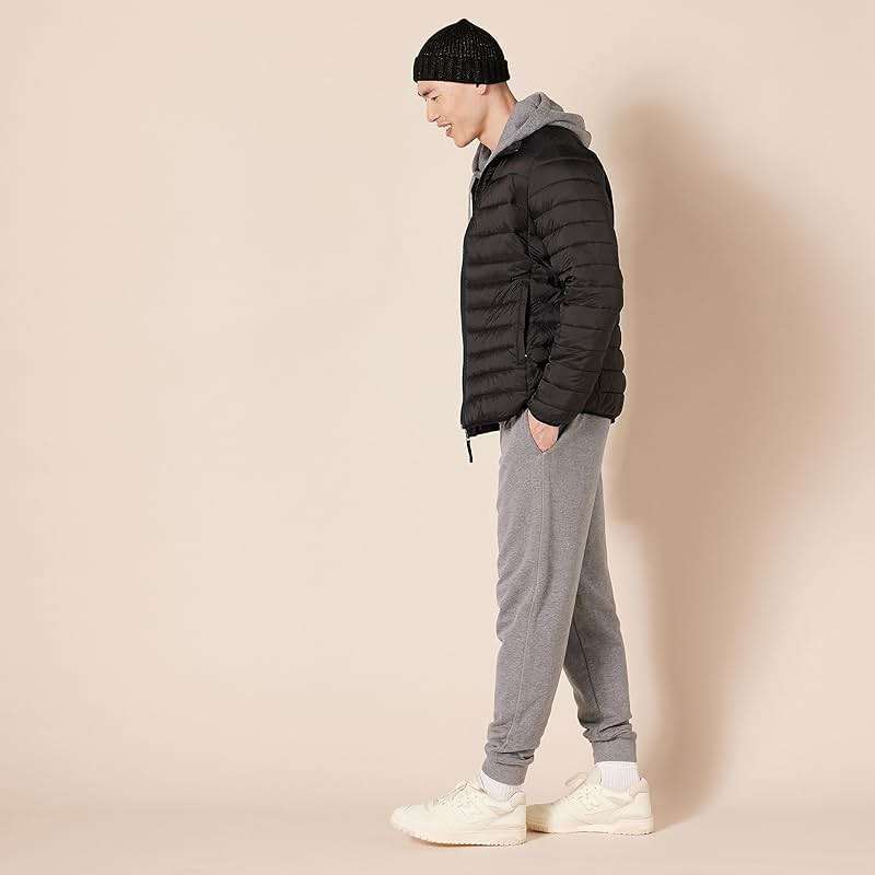 Amazon Essentials Mens Packable Lightweight Water-Resistant Puffer Jacket (Available in Big & Tall) - Image 5