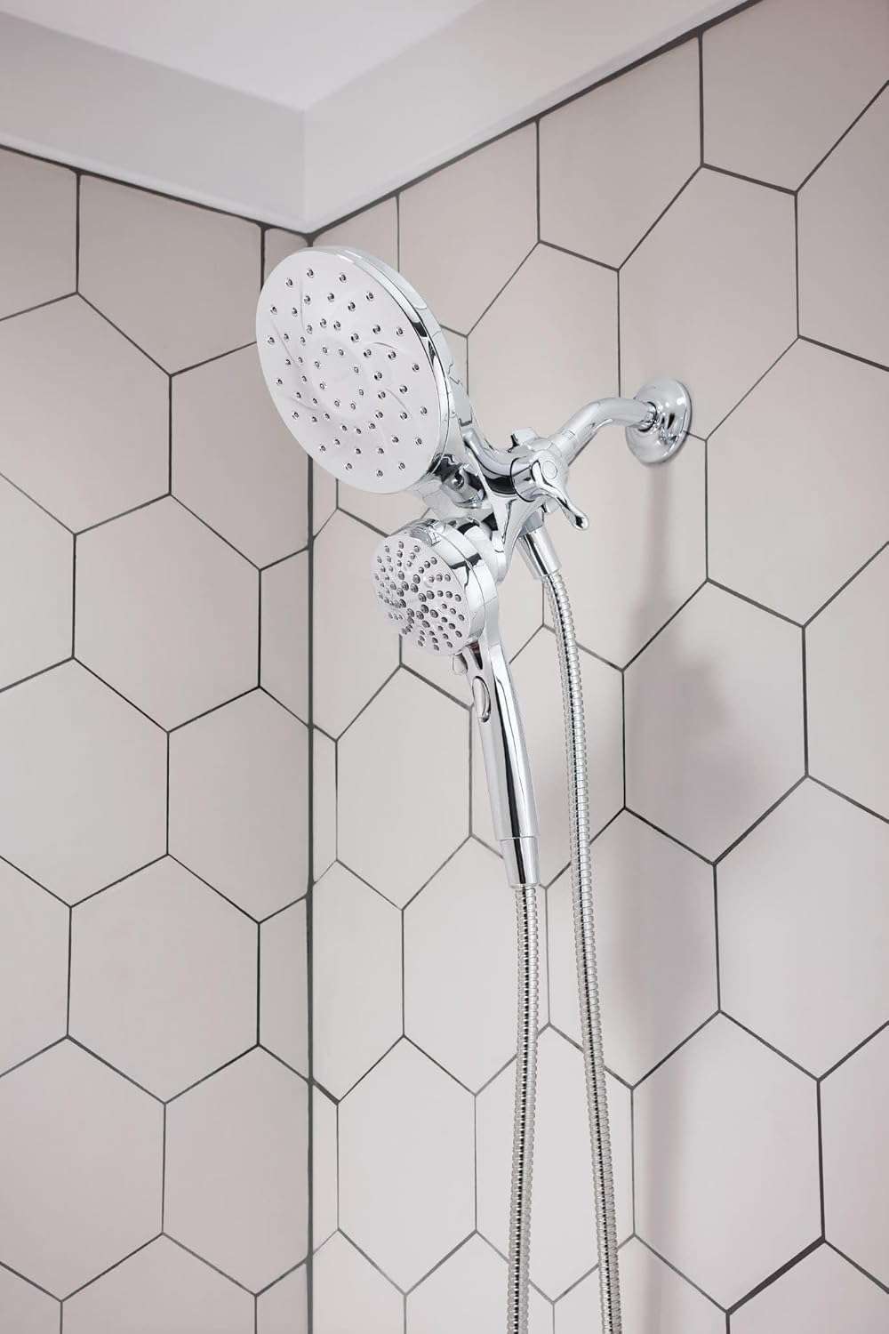 Moen Engage Chrome Magnetix 2-in-1 Combo Rain Showerhead with Detachable Handheld Shower Spray, Featuring Magnetic Docking System, 26009 - Image 10