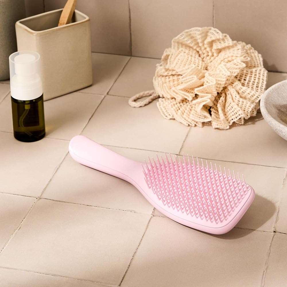 Tangle Teezer Ultimate Detangler Brush for Wet & Dry Hair, Eliminates Knots & Reduces Breakage for Straight to Wavy Hair Types, Millennial Pink - Image 7