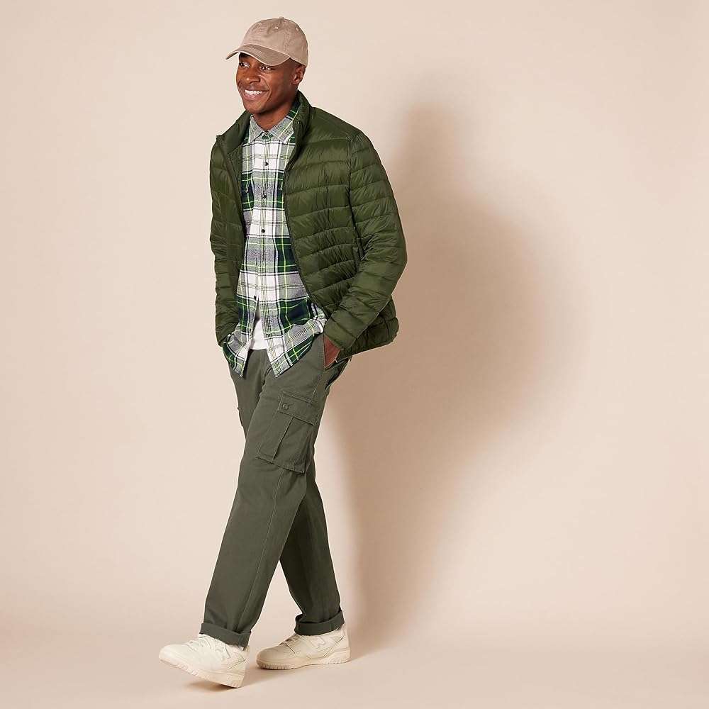 Amazon Essentials Men's Straight-Fit Stretch Cargo Pant (Available in Big & Tall) - Image 5