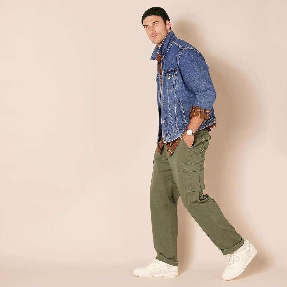 Amazon Essentials Men's Straight-Fit Stretch Cargo Pant (Available in Big & Tall) - Image 8