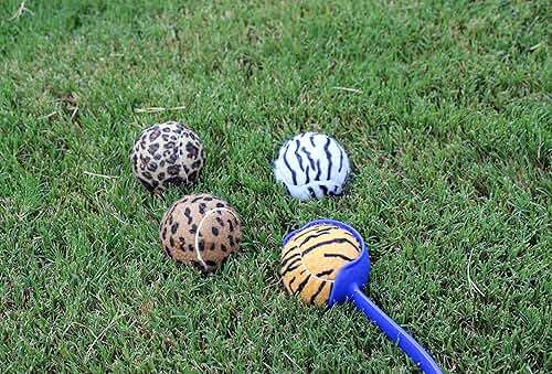 Launch-It Dog Ball Launcher with 4 Animal Print Squeaker Balls - Image 5