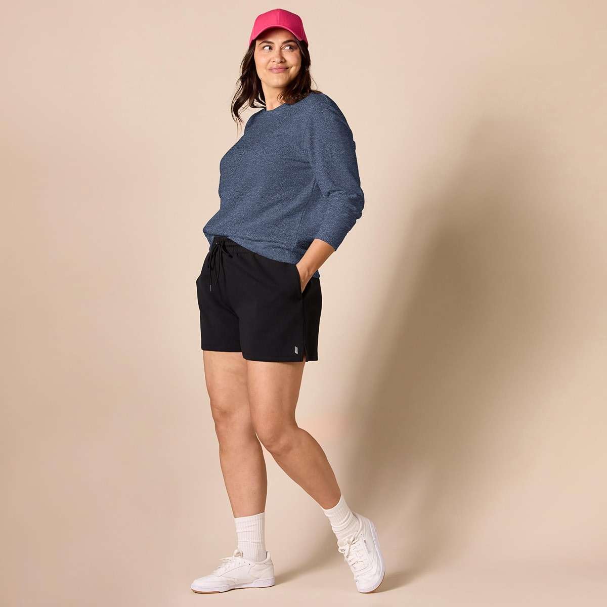 Amazon Essentials Women's Fleece Crewneck Long Sleeve Pullover Sweatshirt (Available in Plus Size) - Image 7