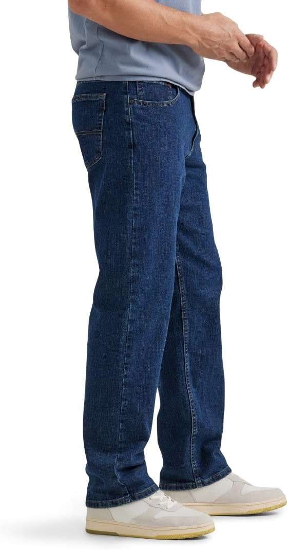 Wrangler Authentics Men's Comfort Flex Waist Relaxed Fit Jean - Image 3