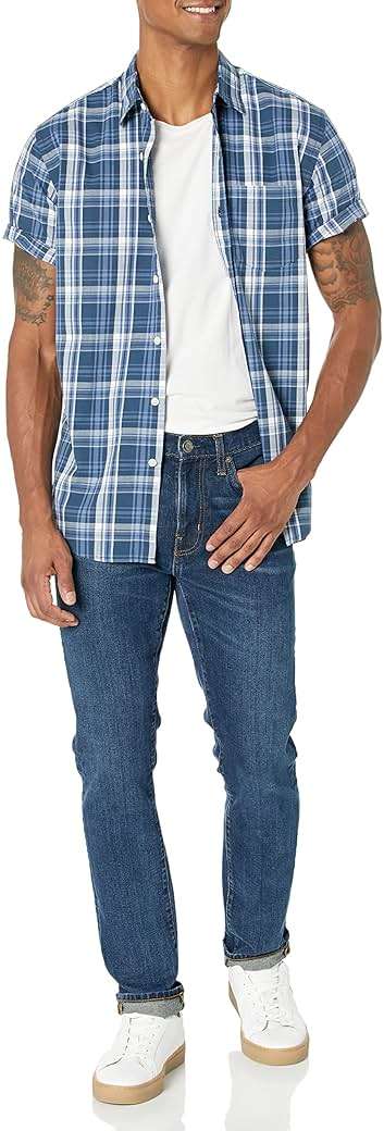 Amazon Essentials Men's Regular-Fit Short-Sleeve Poplin Shirt - Image 5