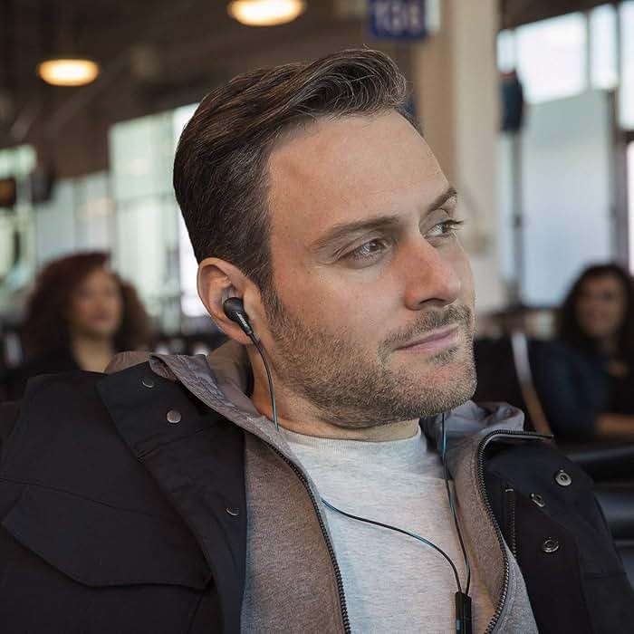 Bose 718840-0010 QuietComfort 20 Acoustic Noise Cancelling Headphones, Samsung and Android Devices, Black (Renewed) - Image 8