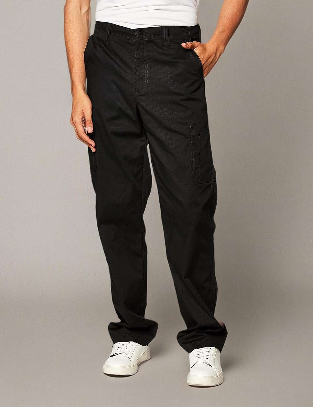 Carhartt Scrubs C55106 Men's Force® Modern Fit Twill Straight Leg Pant - Image 3