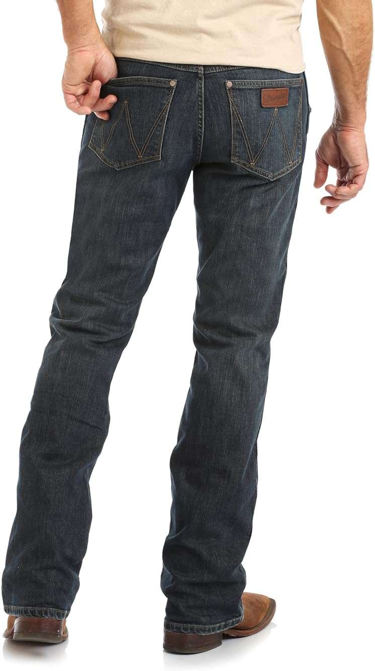 Wrangler Men's Retro Relaxed Fit Boot Cut Jean - Image 2
