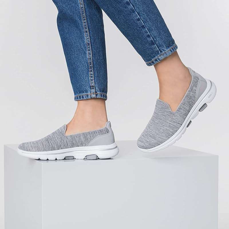 Skechers Womens Go Walk 5 Honor - Image 3