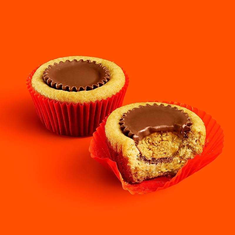 REESE'S Miniatures Milk Chocolate Peanut Butter Cups, Candy Family Pack, 17.6 oz - Image 5