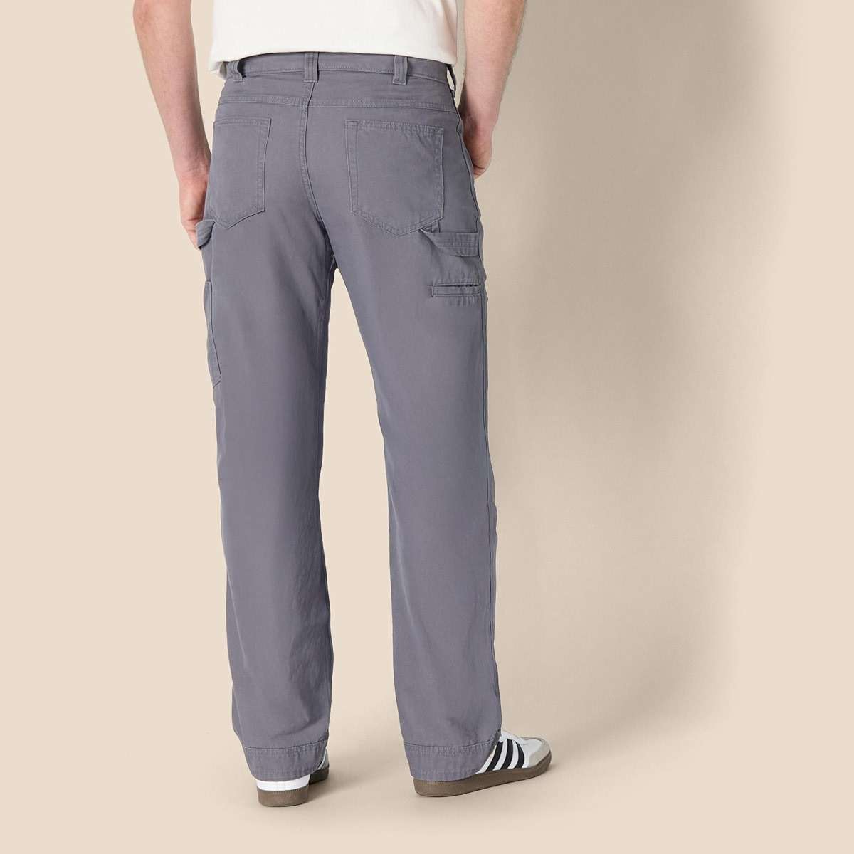 Amazon Essentials Men's Relaxed-Fit Carpenter Utility Pants with Tool Pockets - Discontinued Colors - Image 3