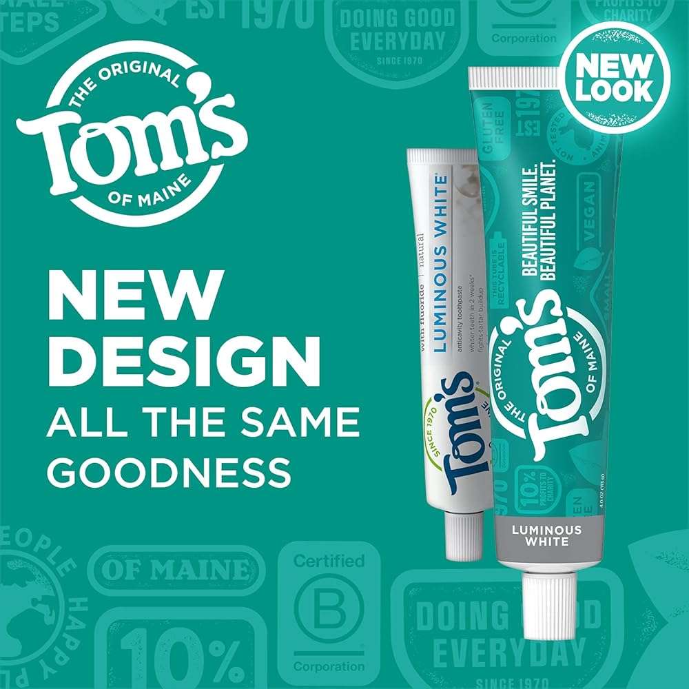 Tom's of Maine Natural Luminous White Toothpaste with Fluoride, Clean Mint, 4.0 oz. 3-Pack - Image 2