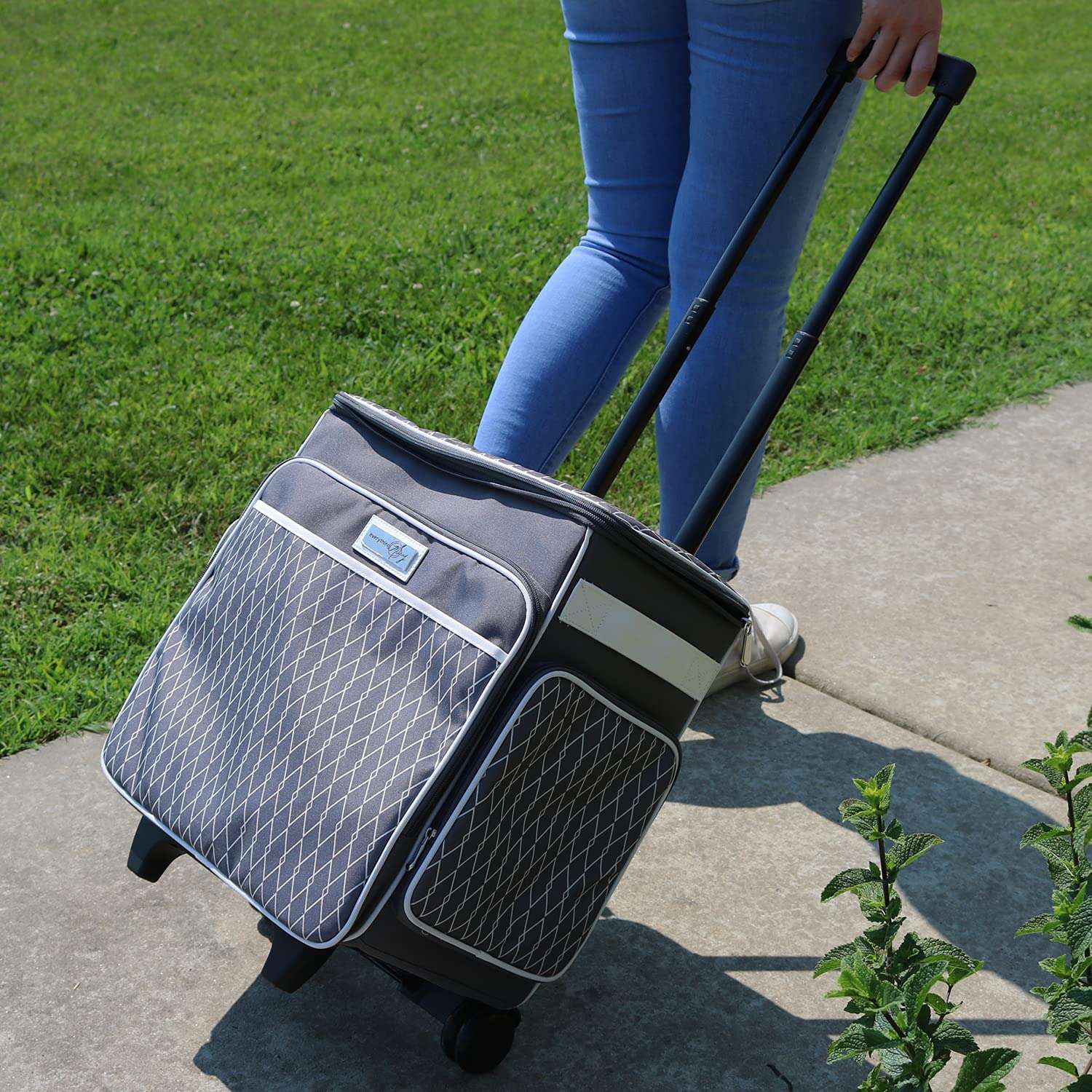 Everything Mary Rolling Scrapbook Storage Tote – Grey/White Diamond Craft Case for Paper, Binders, Beads, Scissors & Supplies – Telescoping Handle with Dual Wheels - Image 5