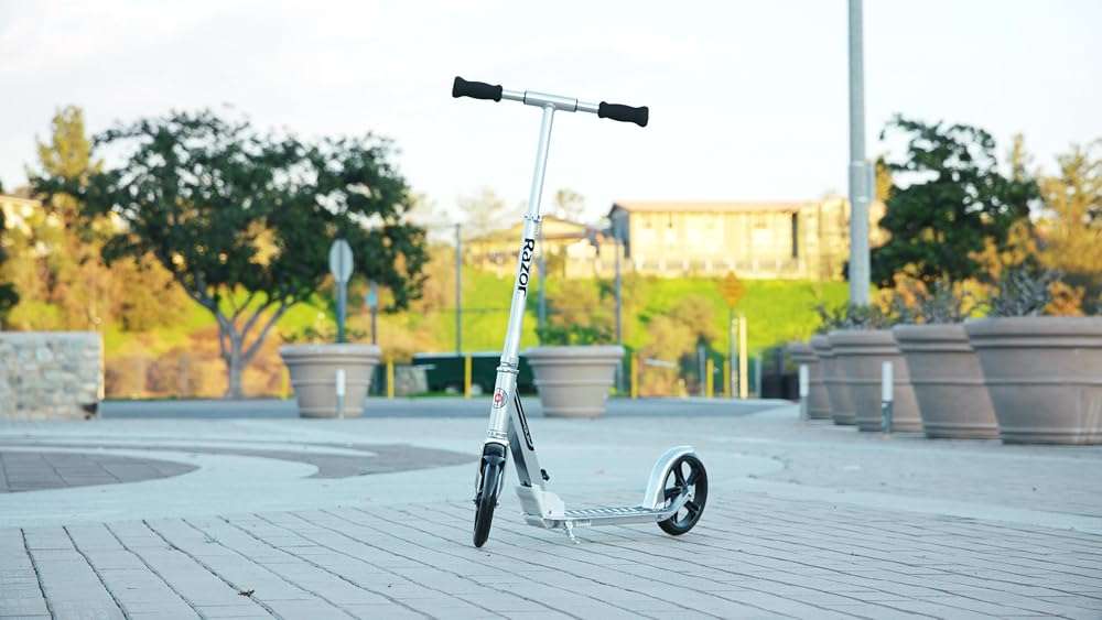 Razor A5 DLX Kick Scooter for Kids Ages 8+ - 8" Urethane Wheels, Foldable, Anti-Rattle Handlebars, for Riders up to 220 lbs - Image 2