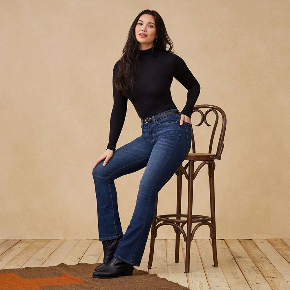 Levi Strauss Signature Gold Women's Totally Shaping Bootcut Jeans Mid-Rise Stretch Denim Curvy (Available In Plus) - Image 5