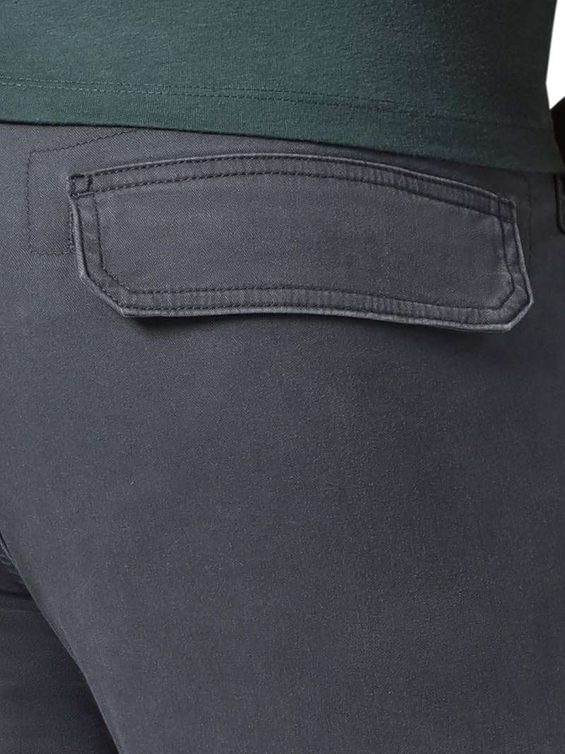 Wrangler Authentics Men's Regular Tapered Cargo Pant - Image 3