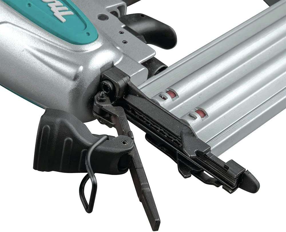Makita AF506 2" Brad Nailer, 18 Gauge - Image 6