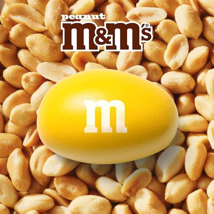 M&M'S Peanut Milk Chocolate Candy Resealable Bulk Pack, Party Size, 38 oz Bag, For Sharing, Baking and Snacking - Image 4