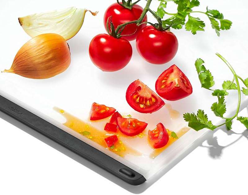 OXO Good Grips 2-Piece Cutting Board Set, Cutting Boards for Kitchen Prep, Non-Porous Double-Sided Design, Dishwasher-Safe, Durable Kitchen Essentials - Image 9