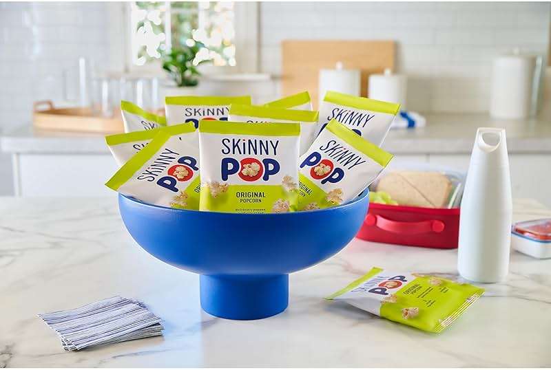 SkinnyPop Popcorn, Original and Dairy-Free White Cheddar Variety Pack, Whole Grain Snack, 0.5oz (40ct) - Image 4