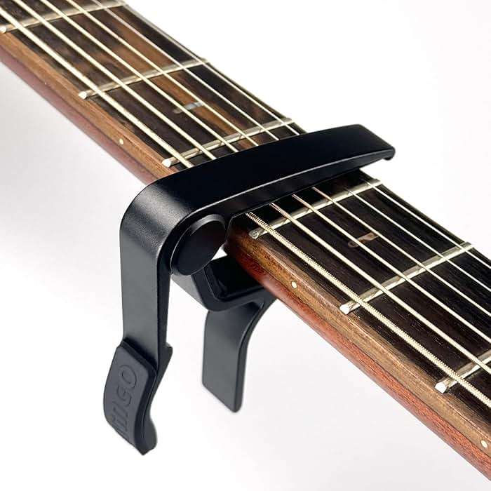WINGO Guitar Capo for Acoustic and Electric Guitars with 5 Picks for Free, Black. - Image 5