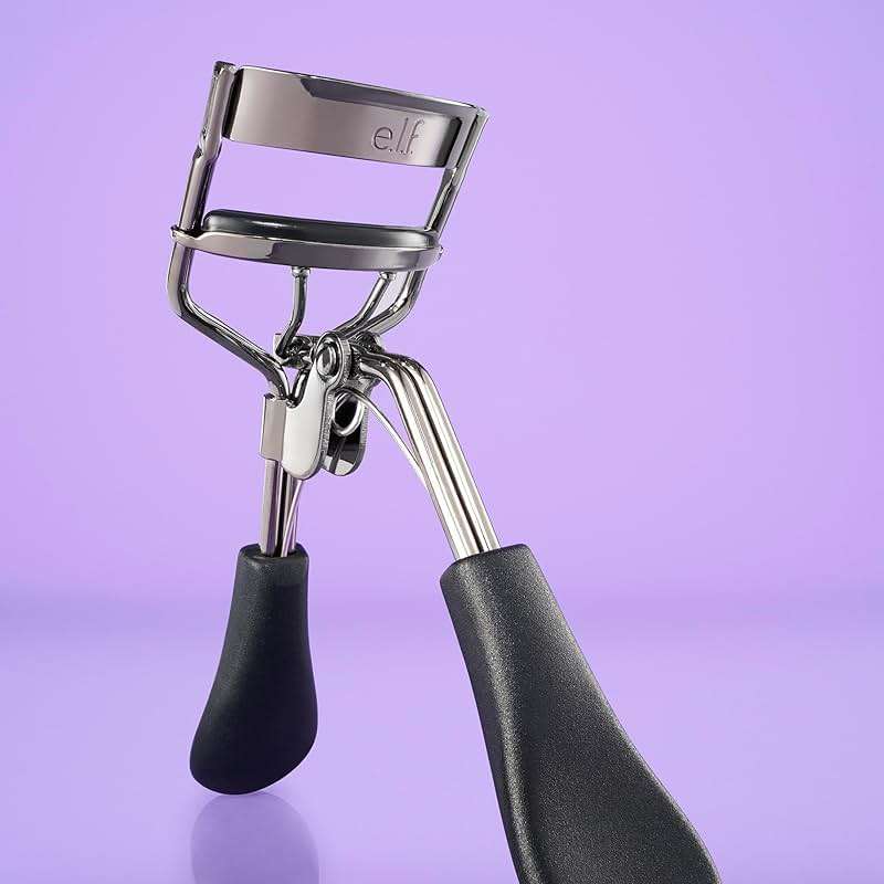 e.l.f. Pro Eyelash Curler, Stainless Steel Lash Curler, Long-Lasting Natural Curl, Ergonomic Design, Includes Replacement Pad, Fits All Eye Shapes - Image 3