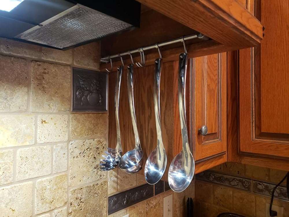 Audmore Kitchen Utensil Rack 2 Pack, 15.6 Inch Pots and Pans Hanging Rack Wall Mounted, 304 Stainless Steel Lid Cooking Utensil Hanger, 7 Sliding Hooks for Spatula Spoon, Measuring Cups, Coffee Mug - Image 5